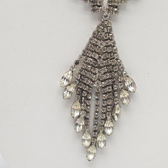 Vintage Rhinestone Fringe Necklace 17" Silver Tone Statement Piece For Women - Picture 2 of 9
